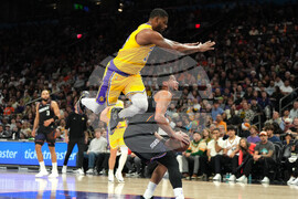 Lakers Suns Basketball