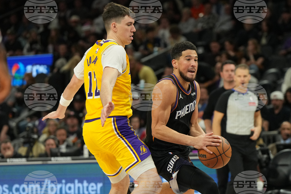 Lakers Suns Basketball