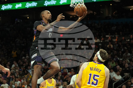 Lakers Suns Basketball