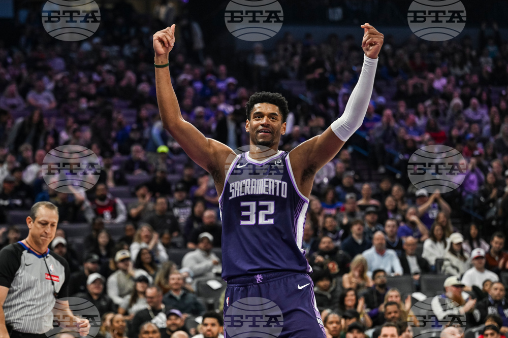 Pistons Kings Basketball