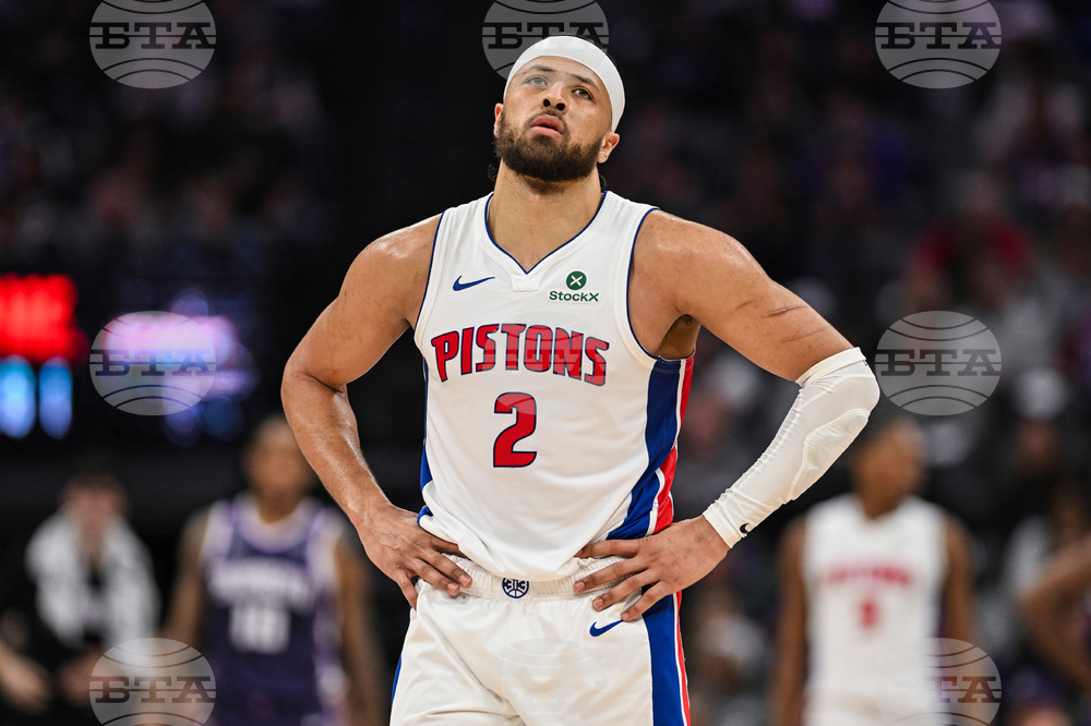 Pistons Kings Basketball