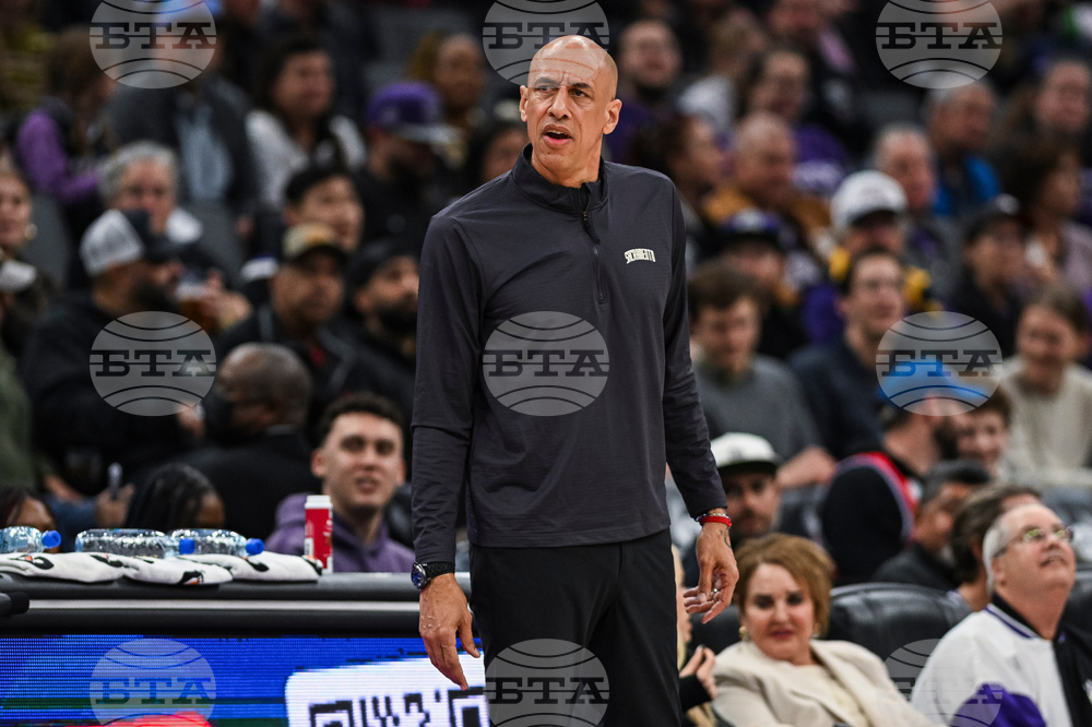 Pistons Kings Basketball