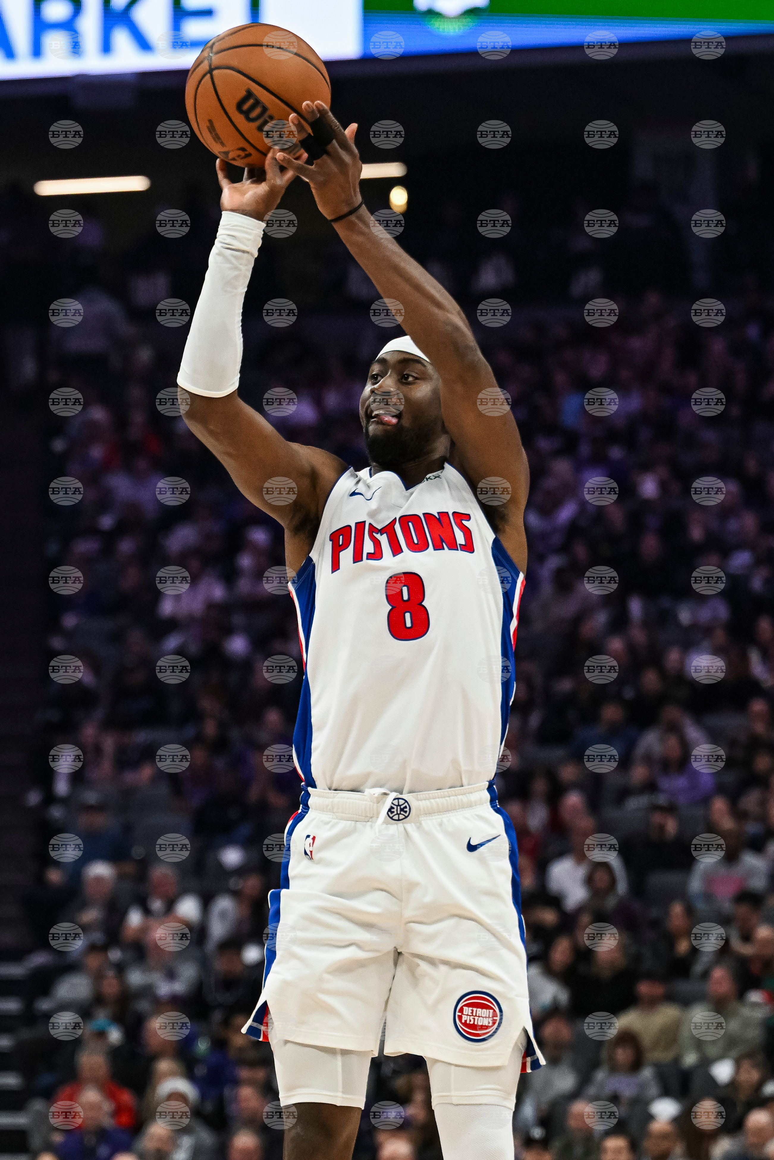 Pistons Kings Basketball