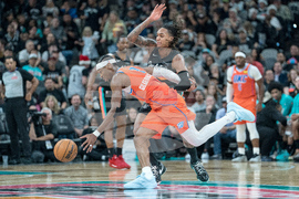 Thunder Spurs Basketball