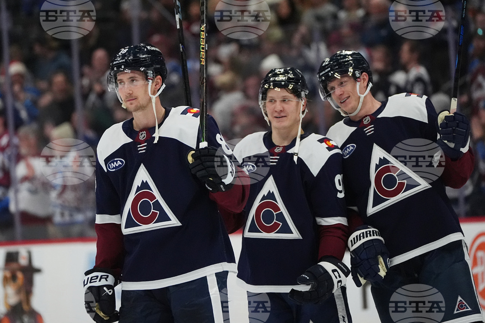 Mammoth Avalanche Hockey