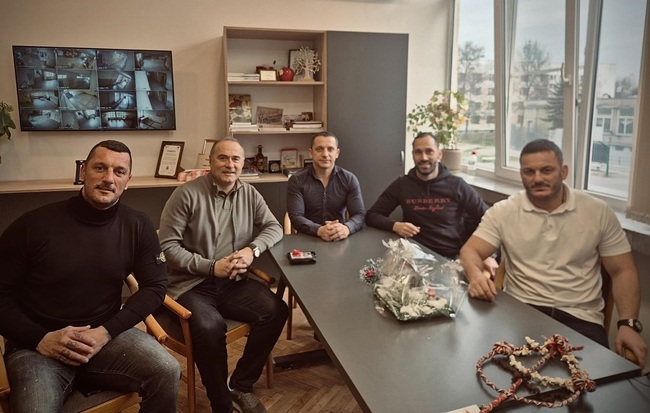 Футболният ЦСКА изрази желанието си за чувствително засилване на взаимодействието със СУ „Генерал Владимир Стойчев“