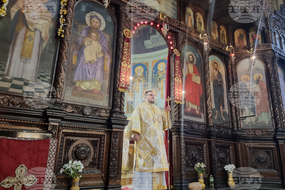 Стара Загора - св. Василиева литургия