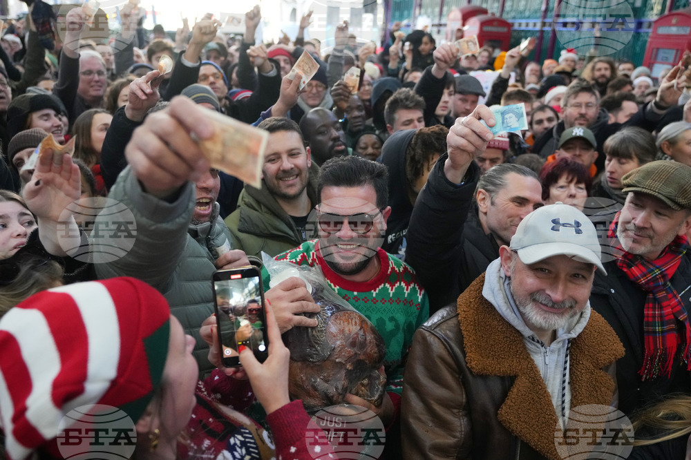 Britain Christmas Eve Meat Market
