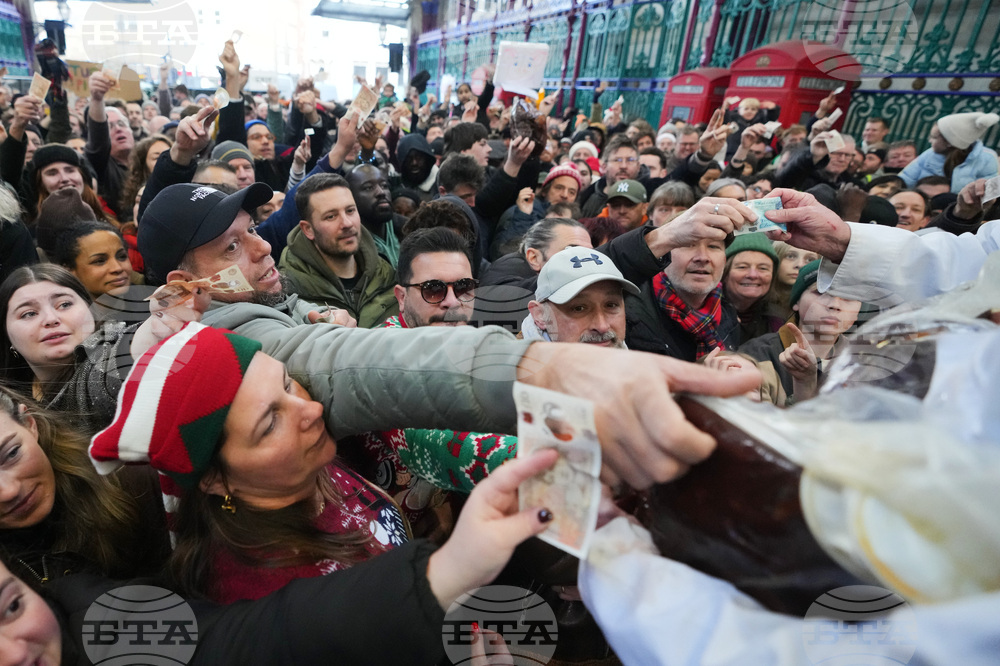 Britain Christmas Eve Meat Market