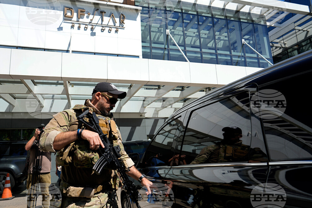 Жаир Болсонаро бе подложен на оперативно лечение на двустранна херния