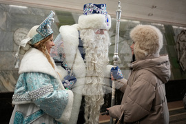Russia New Year Preparation