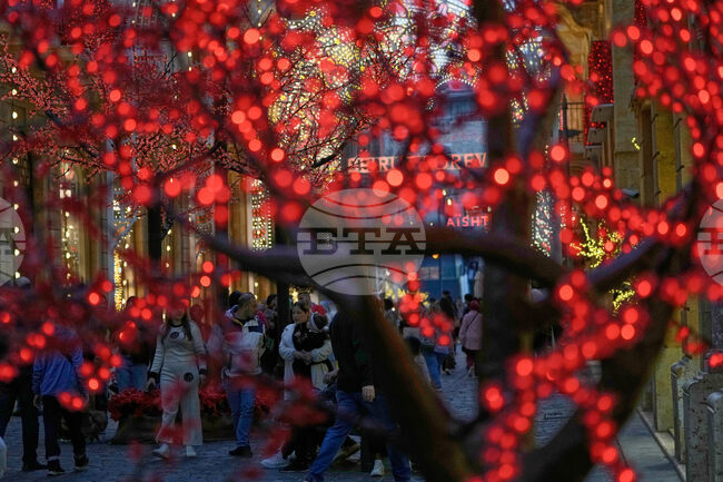 Lebanon Christmas Holiday Lights