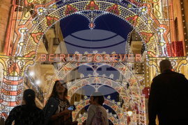 Lebanon Christmas Holiday Lights