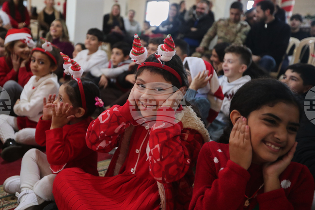 APTOPIX Lebanon Christmas