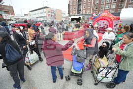 Food for Health Ho Ho Hosts Holiday Party, Food Pantry at Sinclair LA
