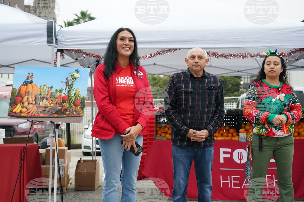 Food for Health Ho Ho Hosts Holiday Party, Food Pantry at Sinclair LA