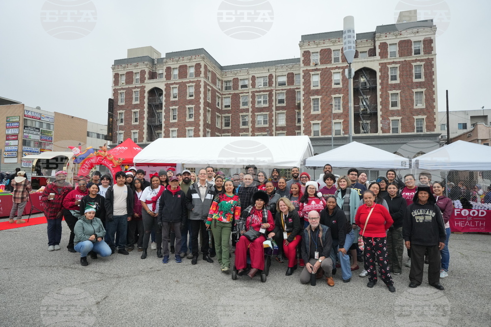 Food for Health Ho Ho Hosts Holiday Party, Food Pantry at Sinclair LA