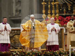 APTOPIX Vatican Pope Christmas