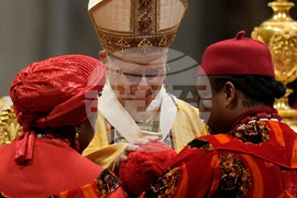APTOPIX Vatican Pope Christmas