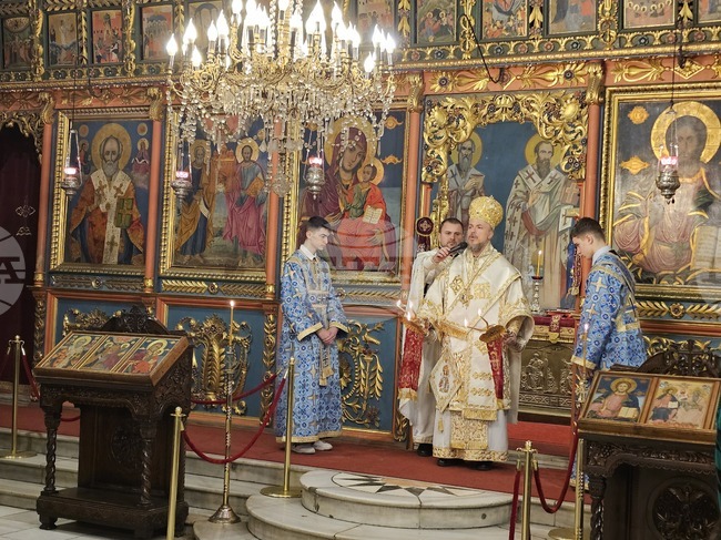 Русе - катедрален храм "Света Троица" - Рождество Христово