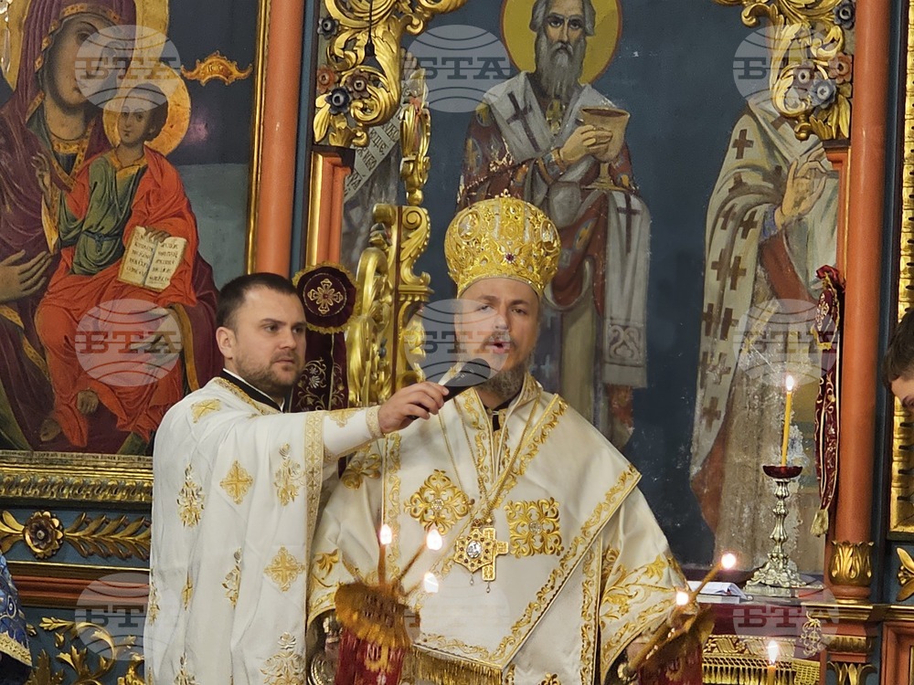 Русе - катедрален храм "Света Троица" - Рождество Христово