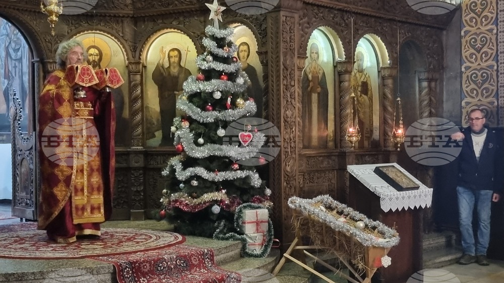 Търговище - храм “св. Йоан Рилски” - Рожденственска служба