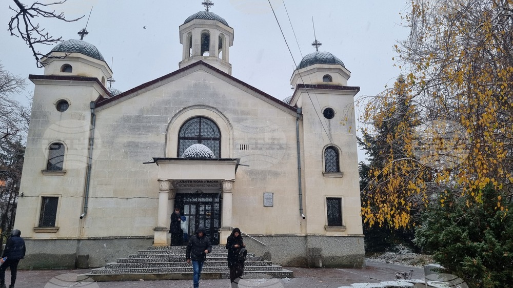 Търговище - храм “св. Йоан Рилски” - Рожденственска служба