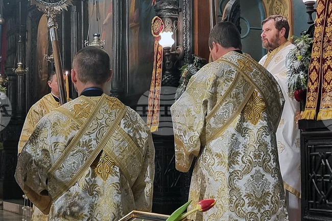 Нека днес се научим да творим добро, каза Варненският и Великопреславски митрополит Йоан