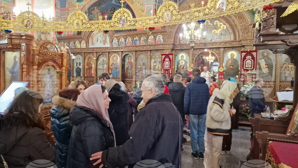 Шумен - Рождество - храм "Свети Три Светители"