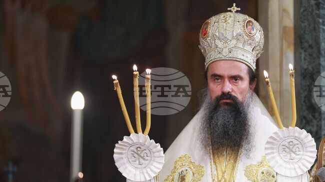 Патриарх Даниил възглави празничната литургия за Рождество Христово в катедралата „Св. Александър Невски“