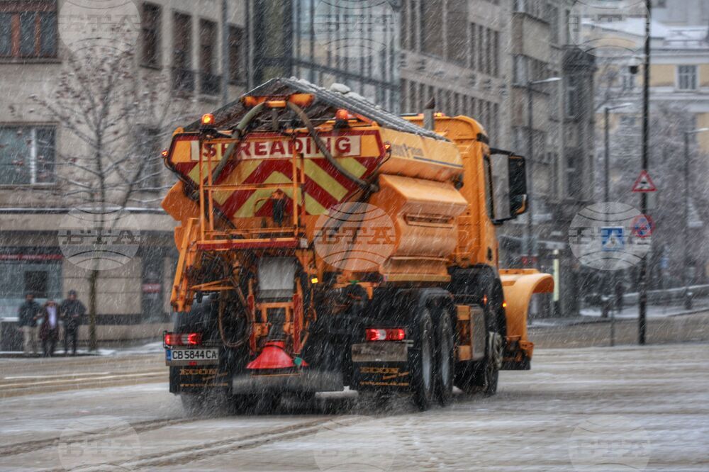 Столица - сняг - снегорин