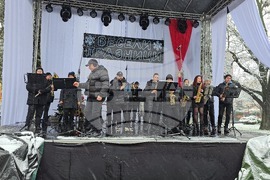 Ловеч - обичай „Коледуване“