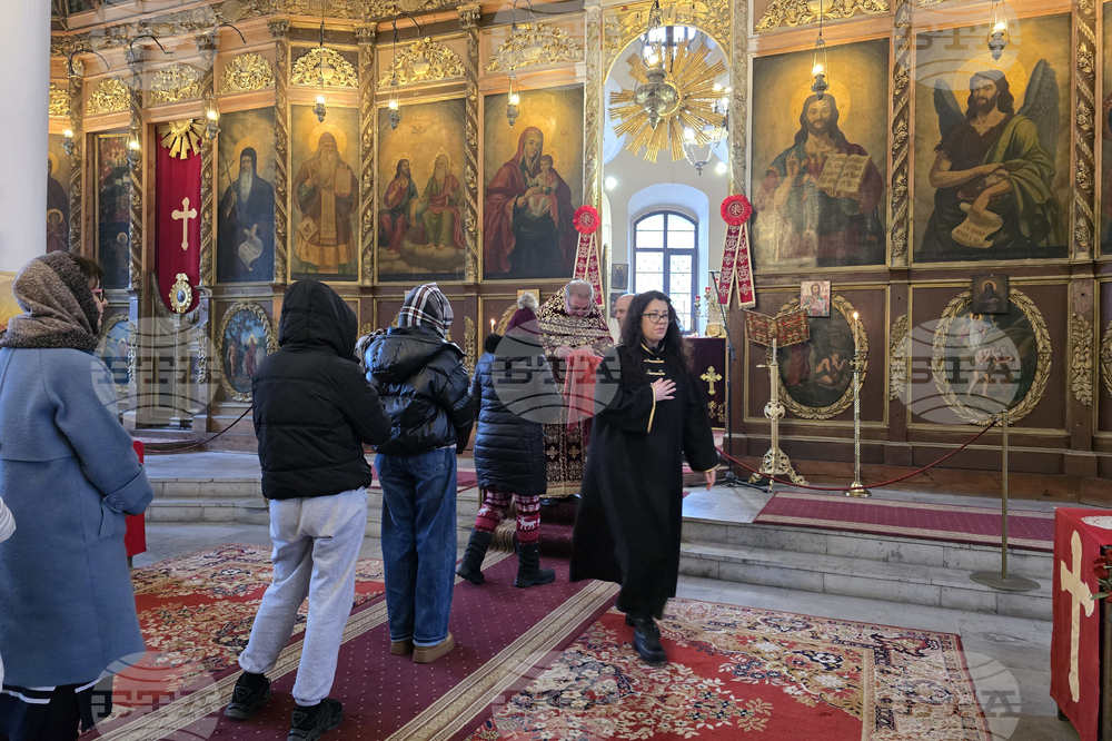 Свищов - литургия - концерт - Дядо Коледа