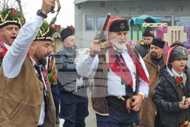  Ямбол - коледарски буенек - традиция