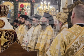 Пловдив - Рождествената света Литургия - Митрополит Николай