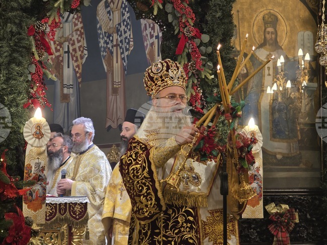 Пловдив - Рождествената света Литургия - Митрополит Николай