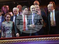 Народен театър „Иван Вазов“ - „Българската Коледа“