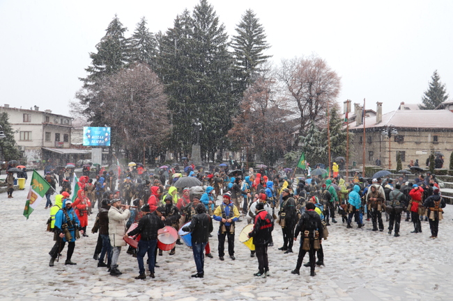 Банско отбеляза Рождество Христово с празничен звън