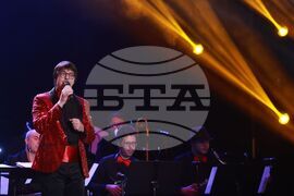 Народен театър „Иван Вазов“ - „Българската Коледа“