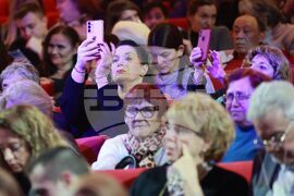 Народен театър „Иван Вазов“ - „Българската Коледа“