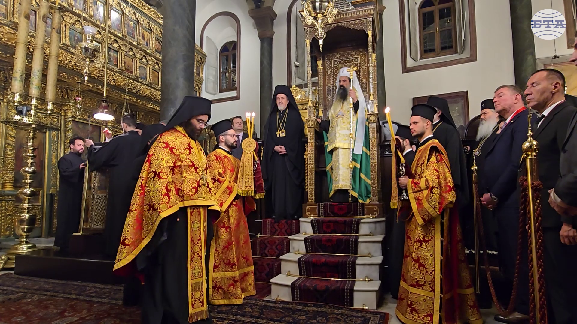 Българският патриарх и Софийски митрополит Даниил отслужи благодарствен молебен в патриаршеския храм „Св. Георги Победоносец“