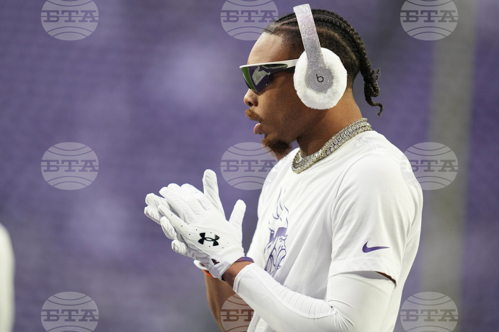 Lions Vikings Football