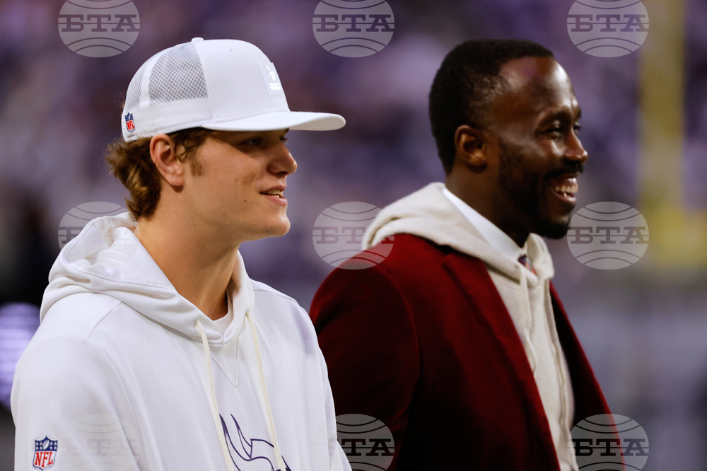 Lions Vikings Football