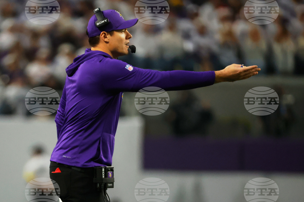 Lions Vikings Football