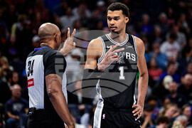 Spurs Thunder Basketball