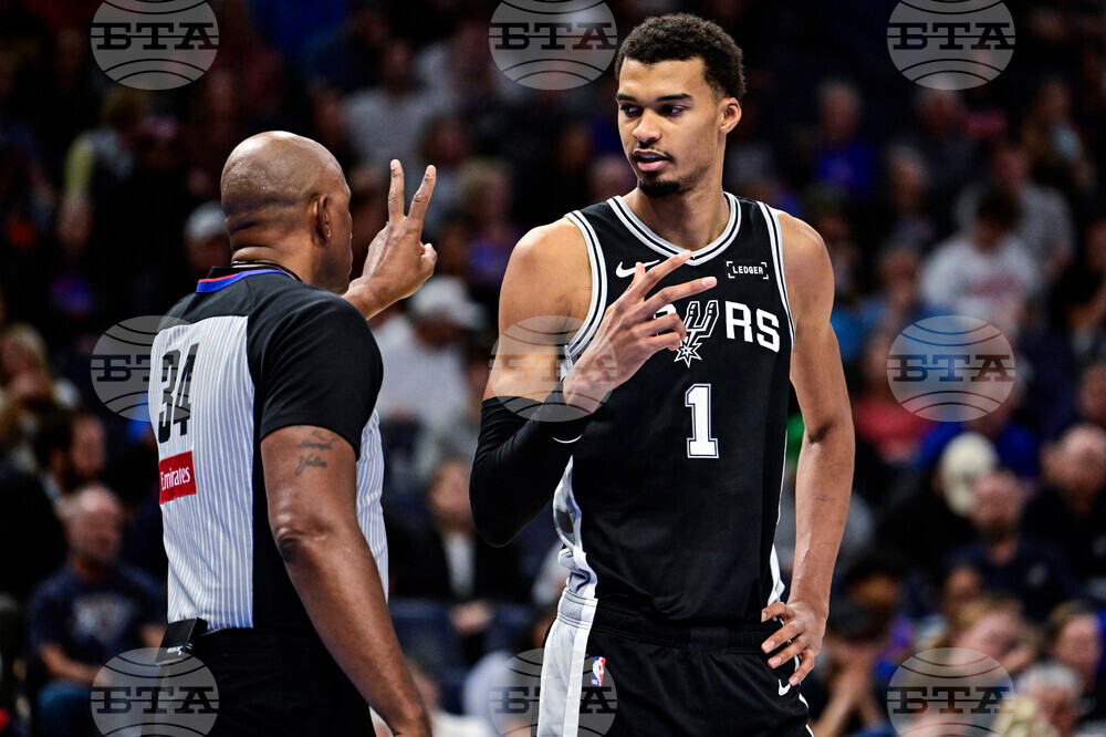 Spurs Thunder Basketball