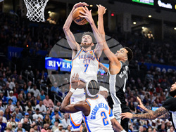 Spurs Thunder Basketball