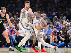 Spurs Thunder Basketball