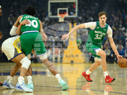 Mavericks Warriors Basketball