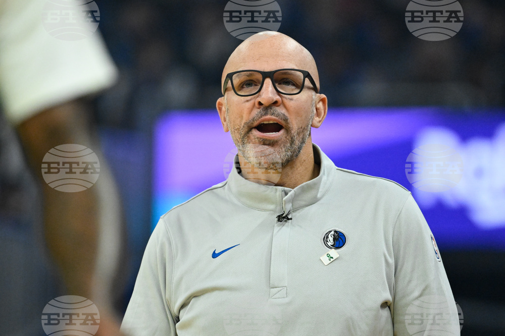 Mavericks Warriors Basketball